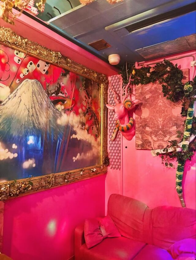 周年イベントにお越しいただいた皆さま、本当にありがとうございました✨

おかげさまであでぃくしょんは12年目に突入します！

これからももっと楽しい空間をお届けできるよう頑張って参りますので、今後ともよろしくお願いします🩷

#あでぃくしょん  #高田馬場 #takadanobababar #感謝 #12年目 
⁡
🧠高田馬場　【あでぃくしょん】🧠
@addiction＿tokyo
－－－－－－－－－－－－－－－－－－
🍹営業時間18:00-12:00
📍東京都新宿区高田馬場２丁目19-8
🔮無休で営業してます！

🌙 Open every night till 5AM!
🍹6:00PM – 12:00PM
📍 2-19-8 Takadanobaba, Shinjuku, Tokyo
🔮No holidays, always here for you!
－－－－－－ー－－－－－－－－－－－－
🧠Takadanobaba 【ADDICTION 】🧠